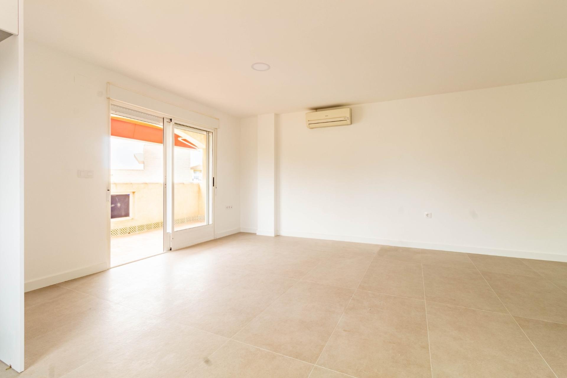 Resale - Apartment / flat - Orihuela Costa - La Zenia