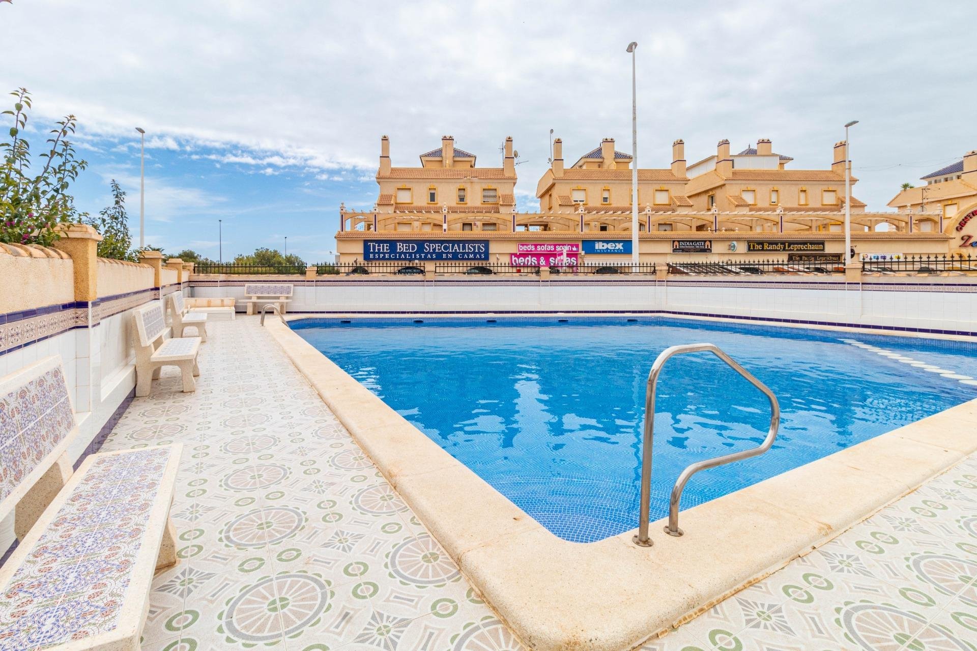 Resale - Apartment / flat - Orihuela Costa - La Zenia