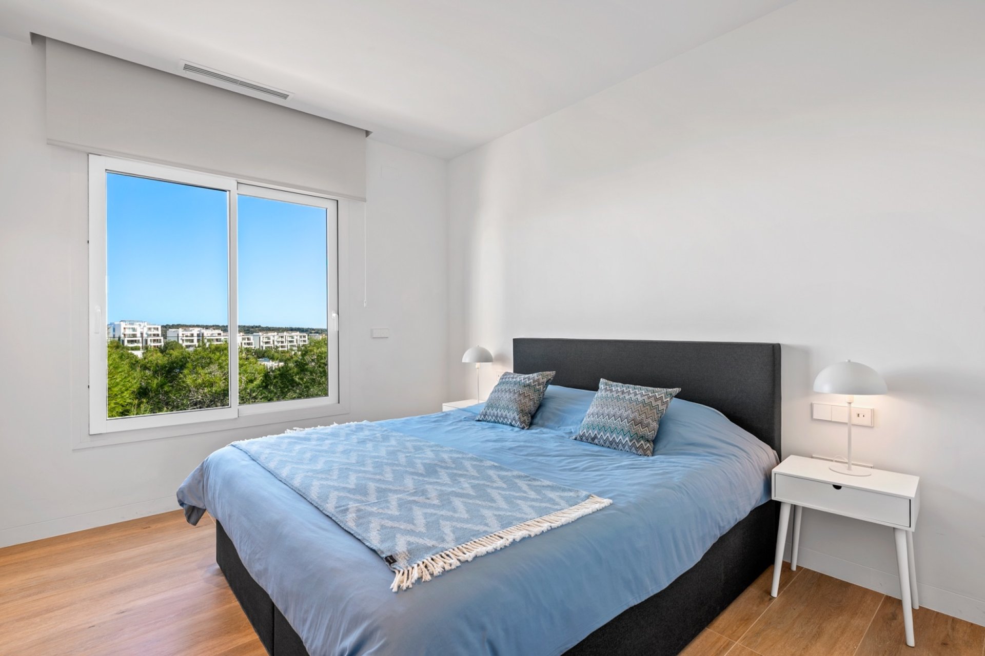 Resale - Apartment / Flat * - Orihuela Costa * - Las Colinas Golf Resort *