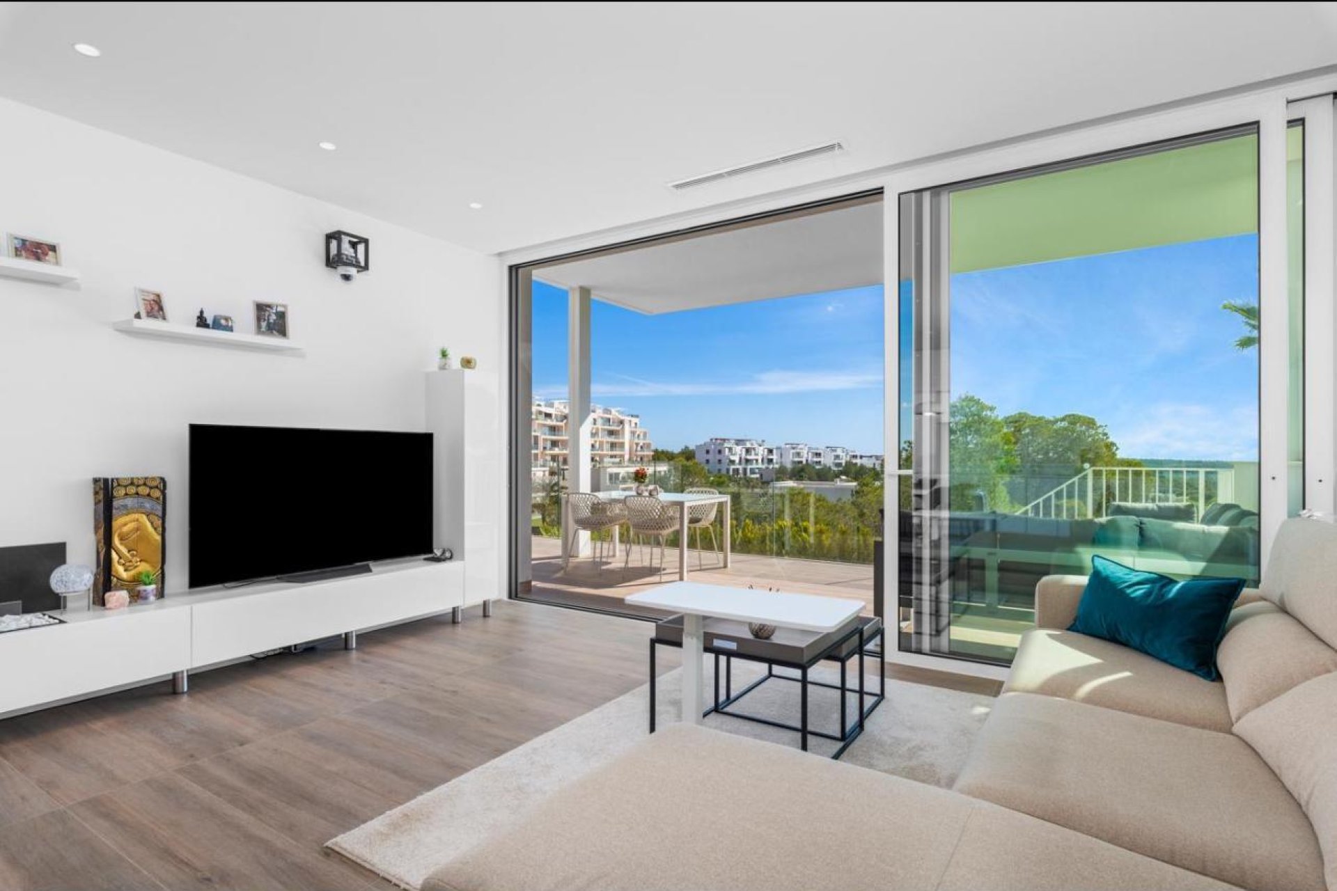 Resale - Apartment / Flat * - Orihuela Costa * - Las Colinas Golf Resort *