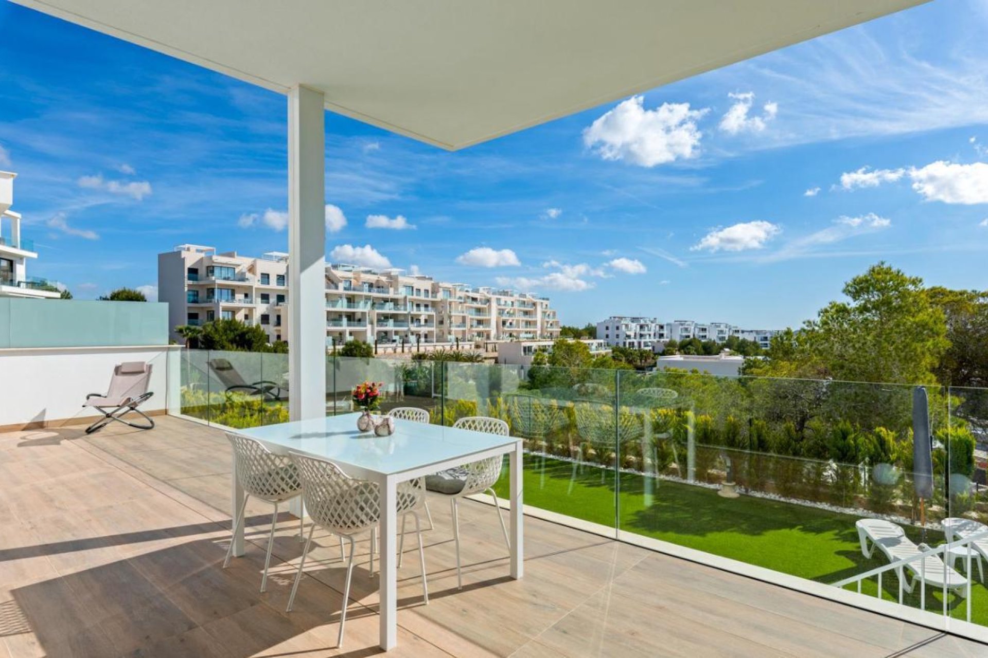Resale - Apartment / Flat * - Orihuela Costa * - Las Colinas Golf Resort *