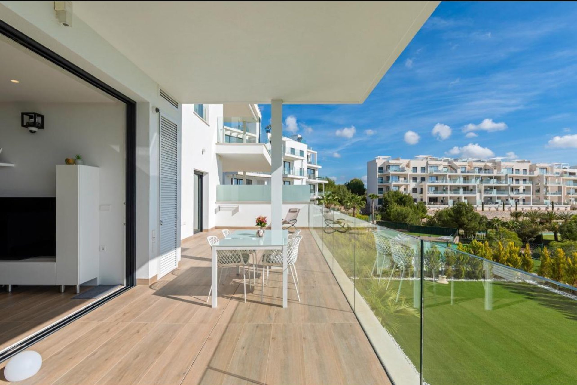 Resale - Apartment / Flat * - Orihuela Costa * - Las Colinas Golf