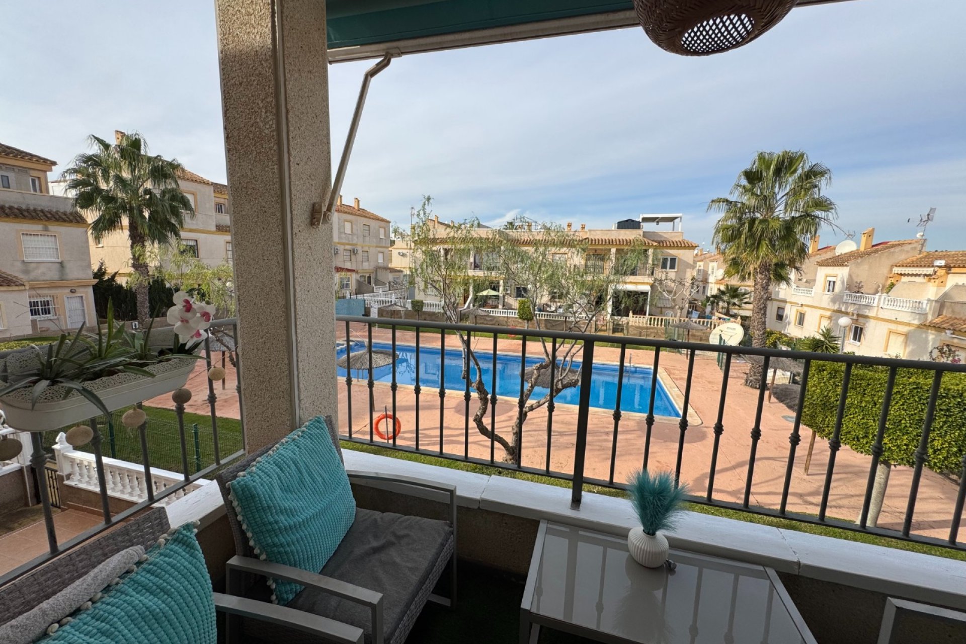 Resale - Apartment / Flat * - Orihuela Costa * - Las Filipinas *