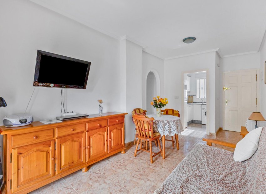 Resale - Apartment / Flat * - Orihuela Costa * - Las Filipinas *