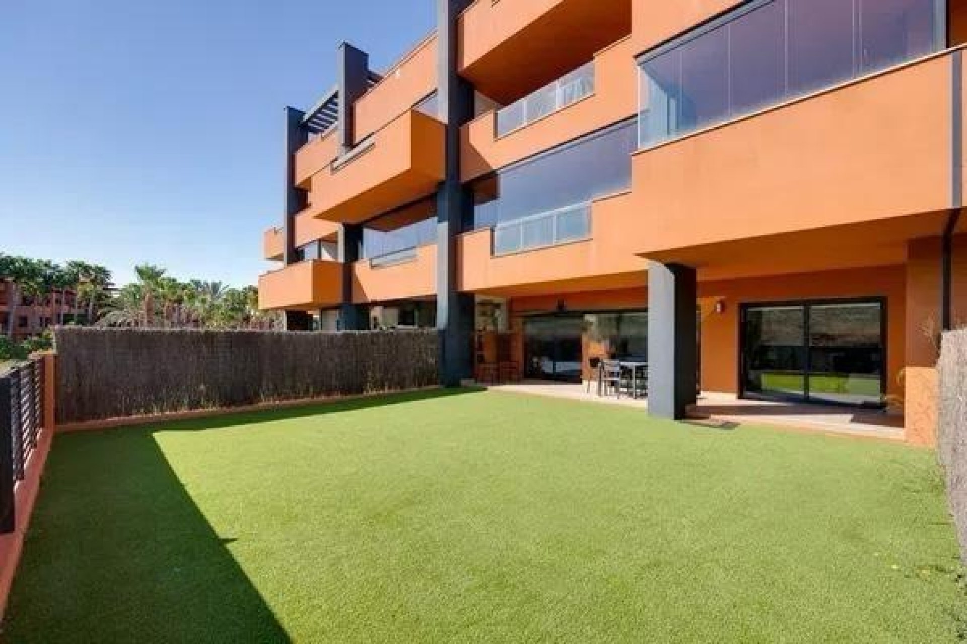 Resale - Apartment / Flat * - Orihuela Costa * - Las Filipinas *