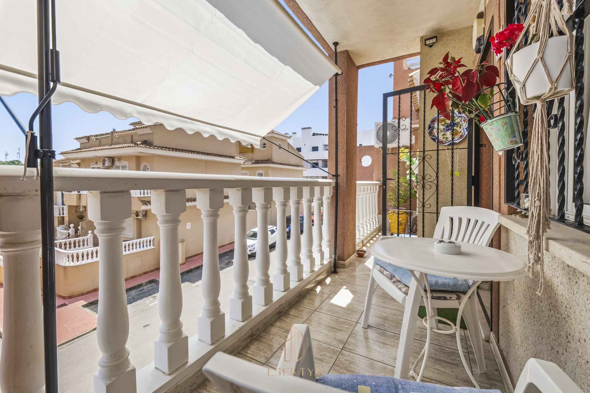 Resale - Apartment / Flat * - Orihuela Costa * - Las Filipinas *