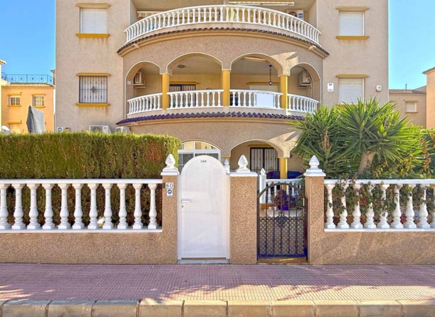 Resale - Apartment / flat - Orihuela Costa - Lomas de Cabo Roig