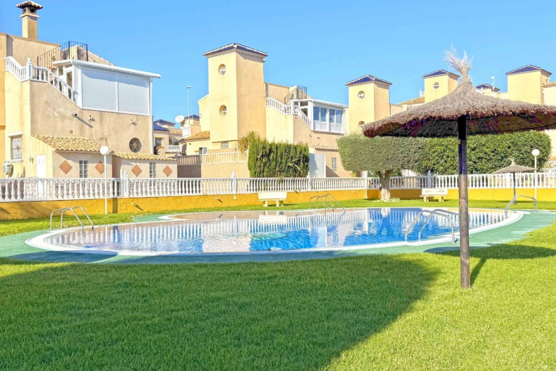 Resale - Apartment / flat - Orihuela Costa - Lomas de Cabo Roig