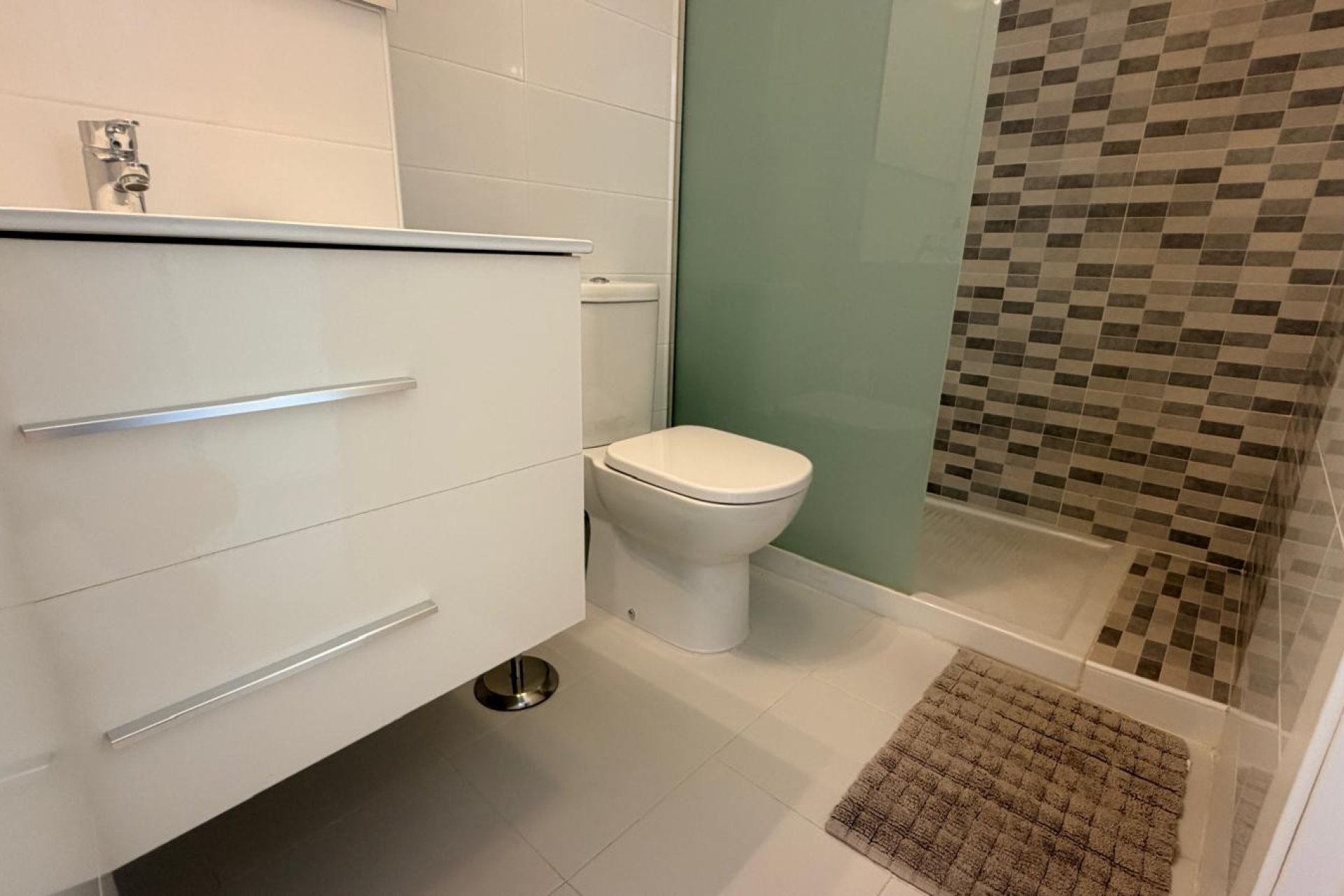 Resale - Apartment / Flat * - Orihuela Costa * - Lomas de Cabo Roig *