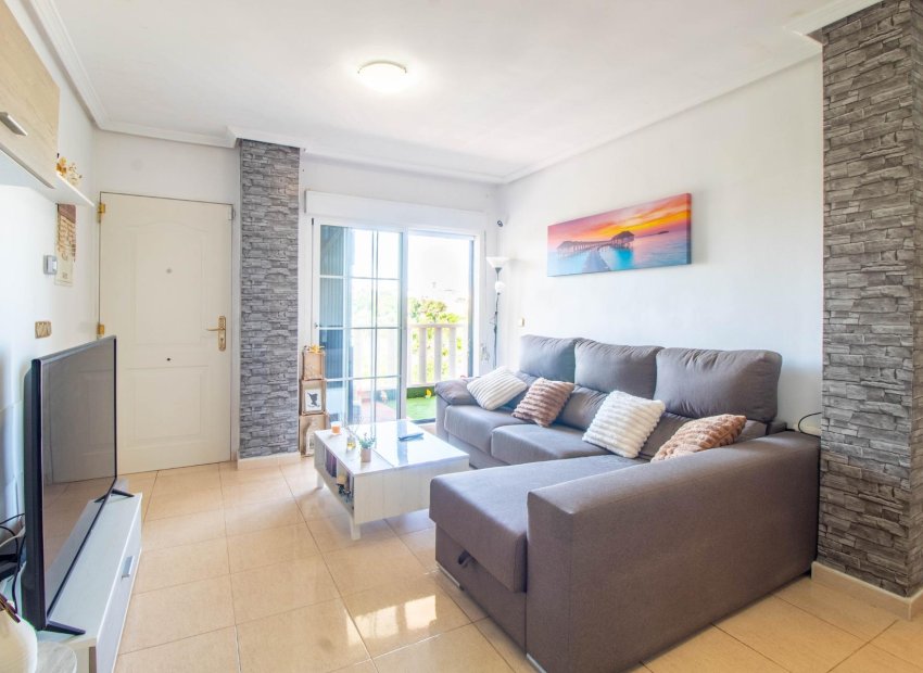 Resale - Apartment / Flat * - Orihuela Costa * - Lomas de Cabo Roig *