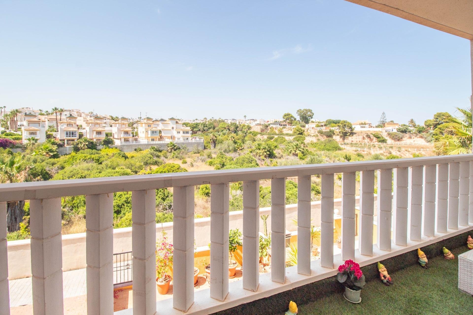 Resale - Apartment / Flat * - Orihuela Costa * - Lomas de Cabo Roig *