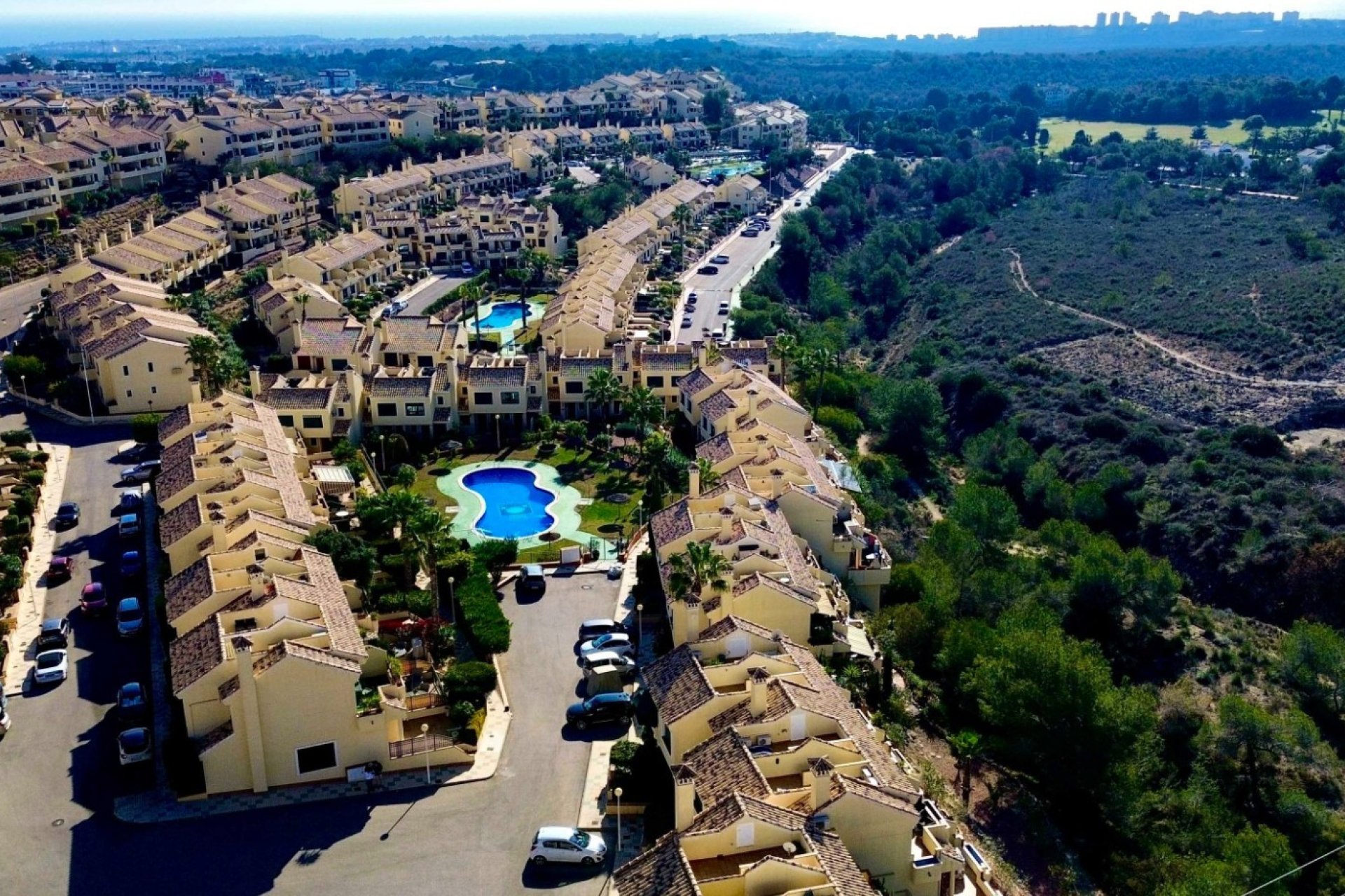 Resale - Apartment / Flat * - Orihuela Costa * - Lomas de Campoamor *