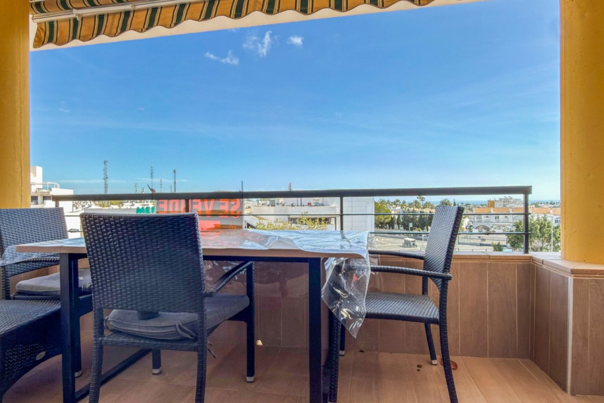 Resale - Apartment / Flat * - Orihuela Costa * - Lomas de Campoamor *