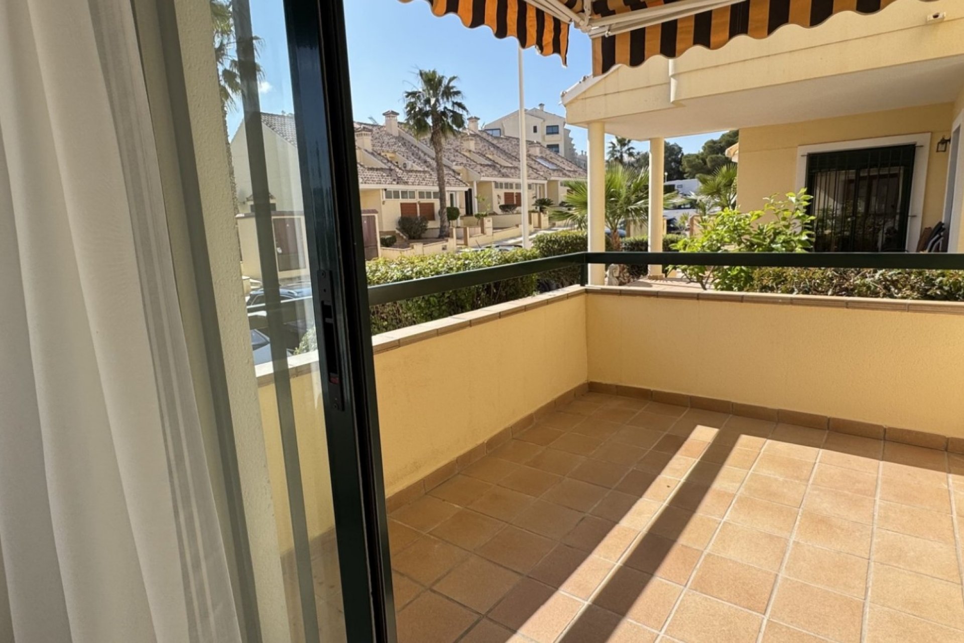 Resale - Apartment / Flat * - Orihuela Costa * - Lomas de Campoamor *