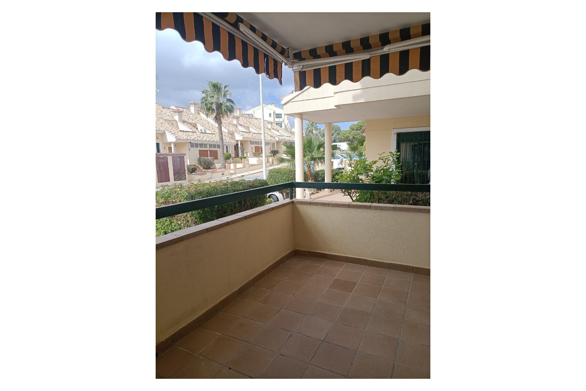 Resale - Apartment / Flat * - Orihuela Costa * - Lomas de Campoamor *