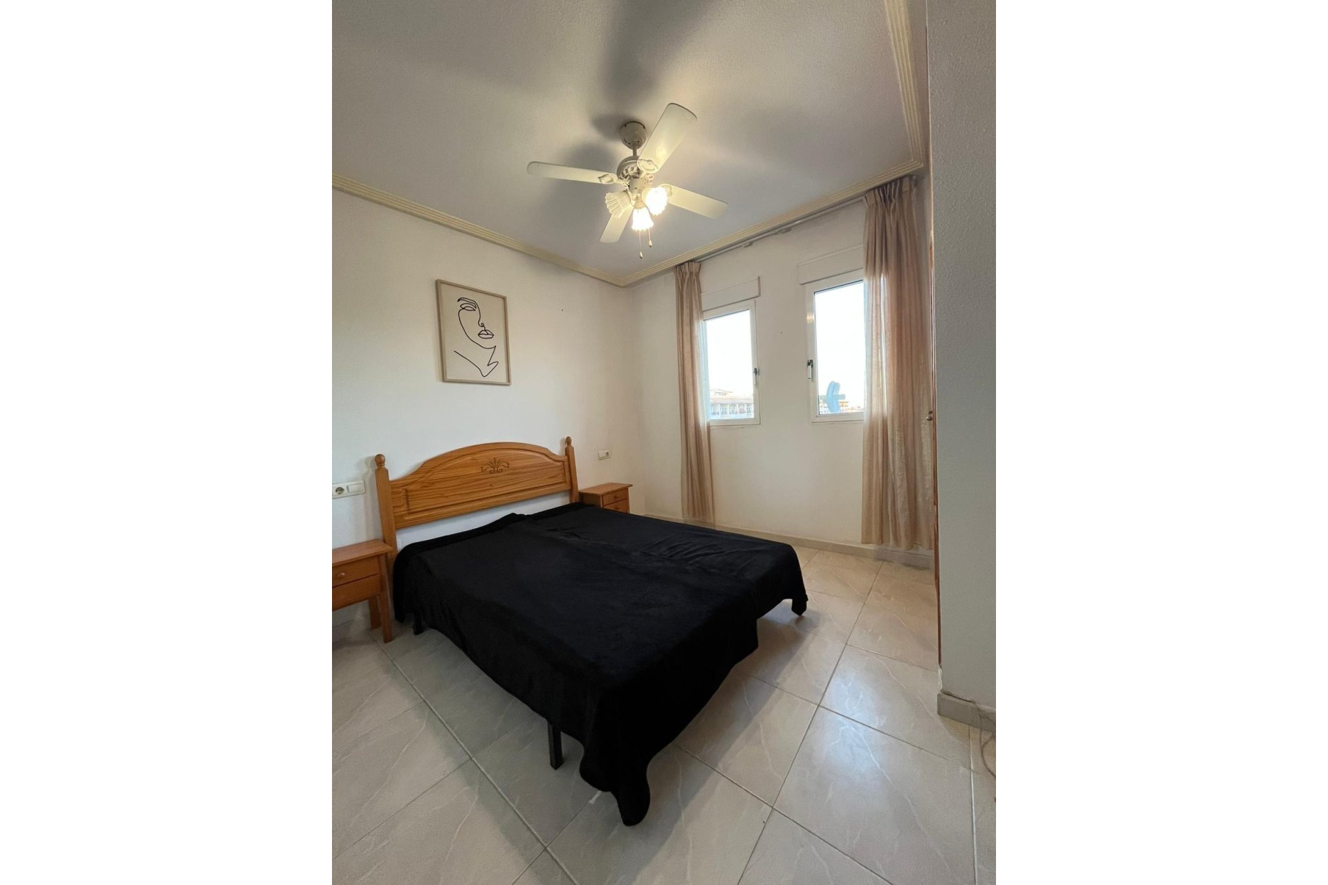 Resale - Apartment / flat - Orihuela Costa - Los Almendros-La Florida