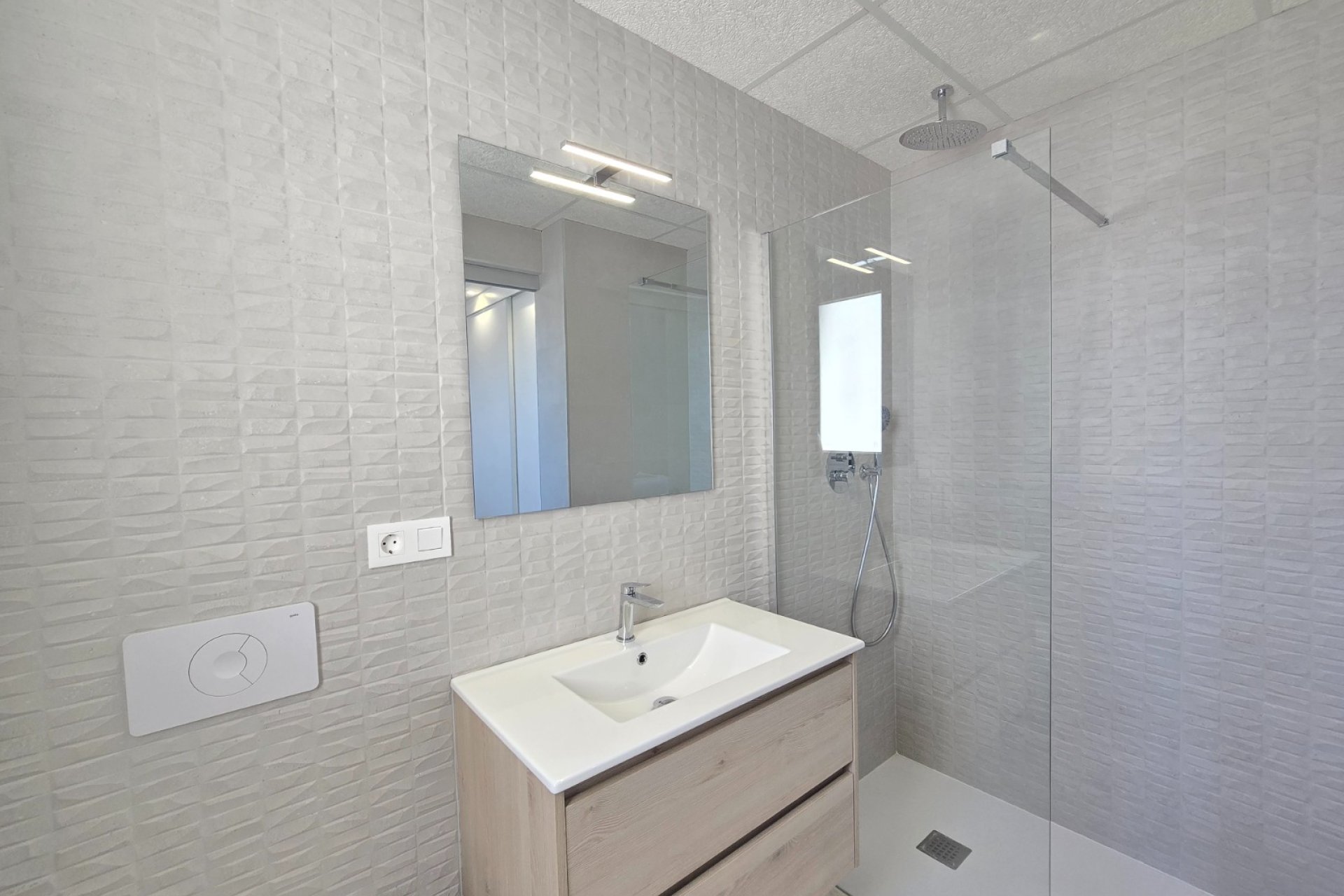 Resale - Apartment / Flat * - Orihuela Costa - Los Altos *