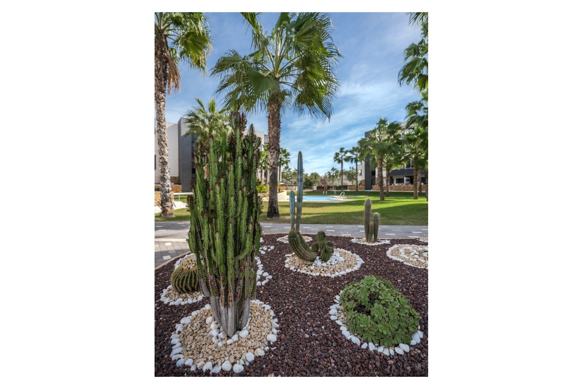 Resale - Apartment / Flat * - Orihuela Costa - Los Altos