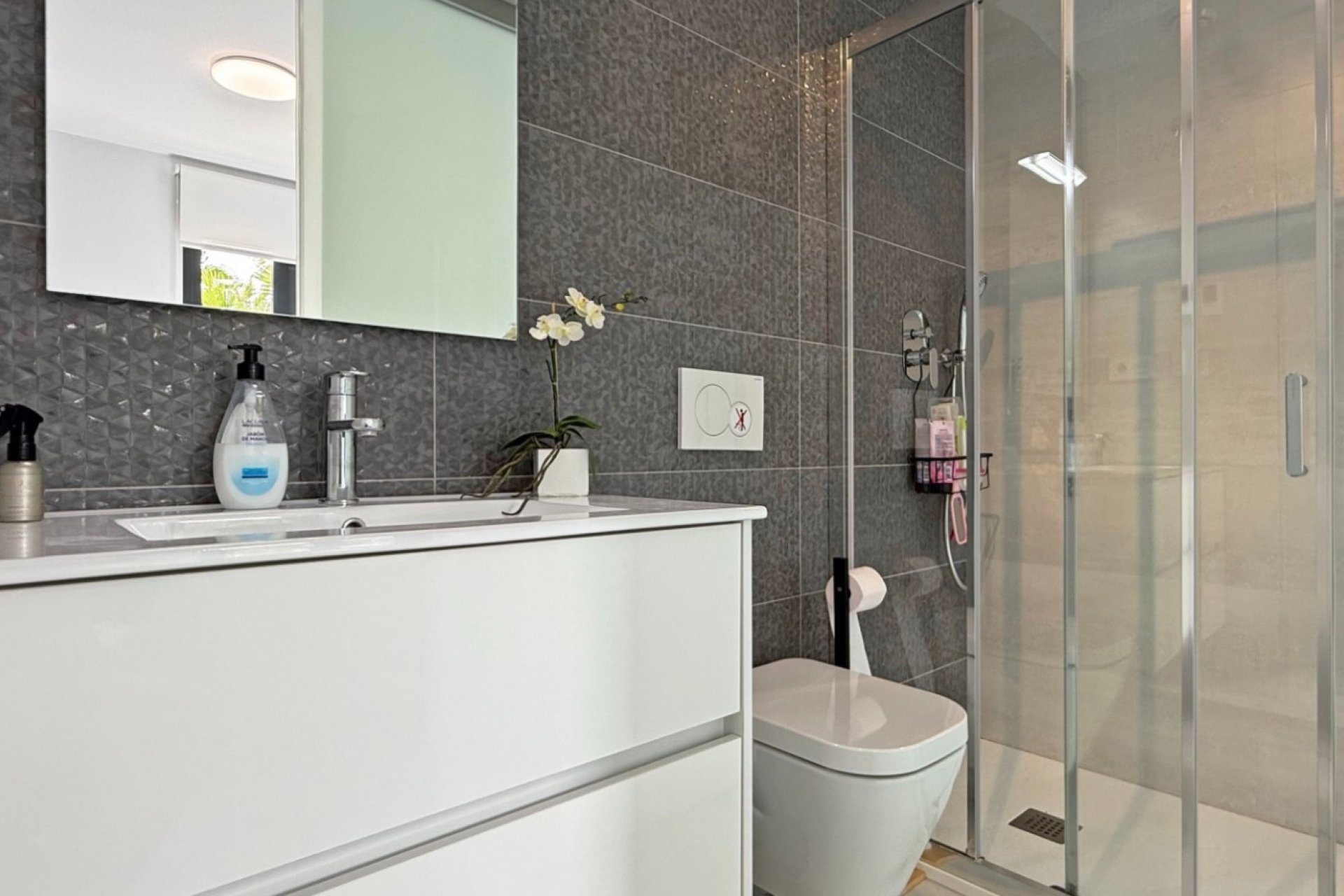 Resale - Apartment / Flat * - Orihuela Costa * - Los Altos *