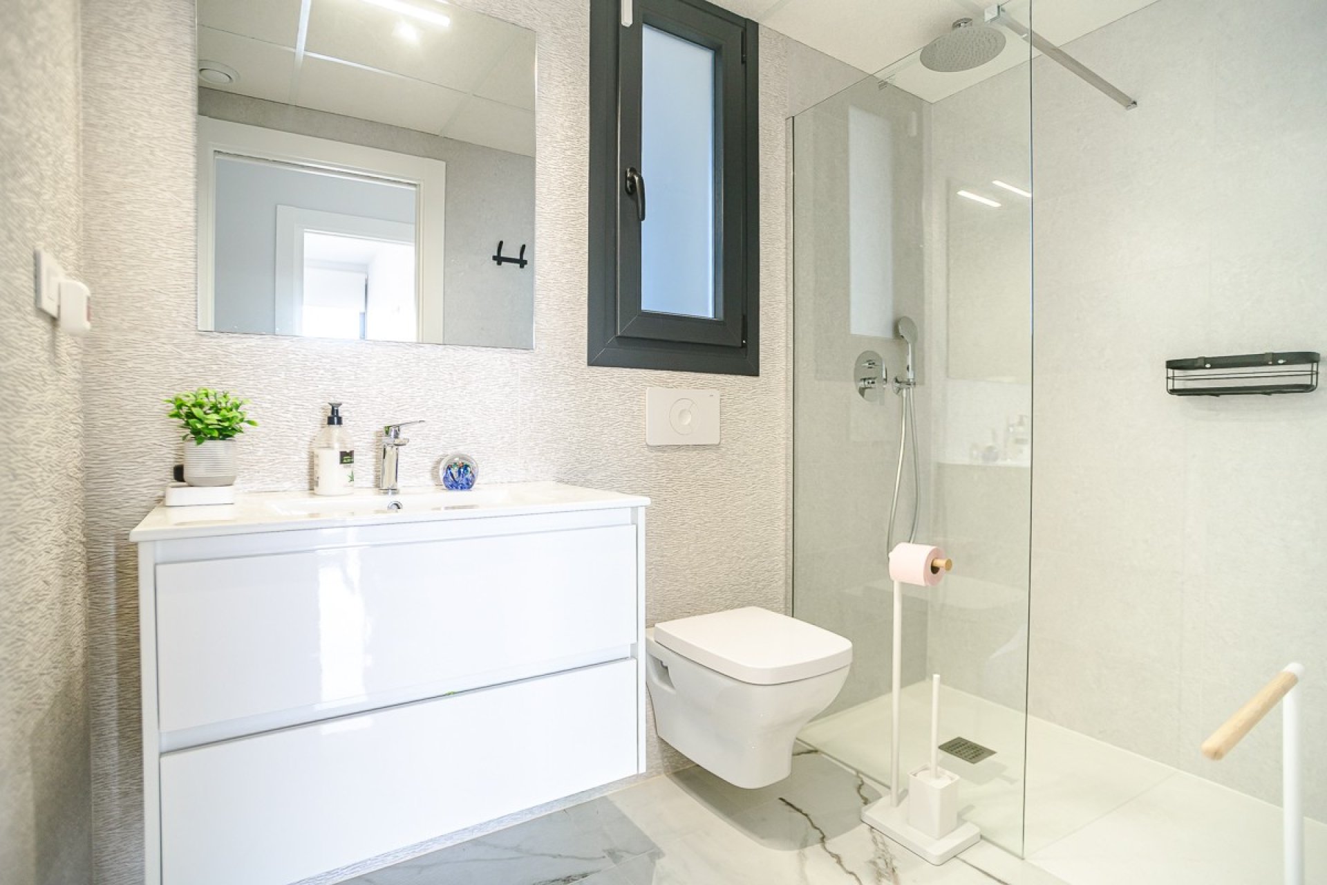 Resale - Apartment / Flat * - Orihuela Costa * - Los Altos *