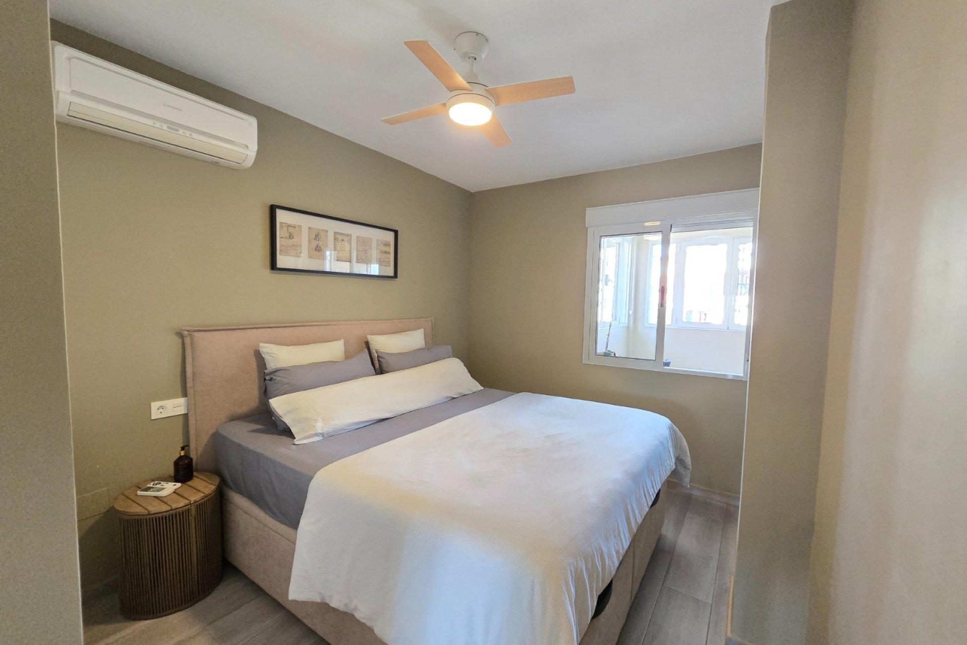 Resale - Apartment / Flat * - Orihuela Costa * - Los Altos *