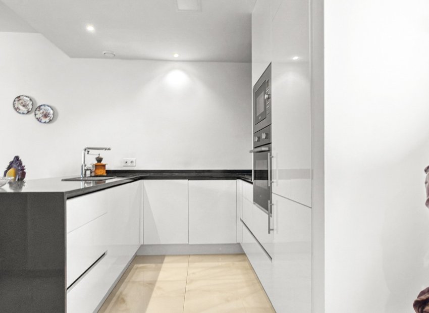Resale - Apartment / Flat * - Orihuela Costa * - Los Altos *