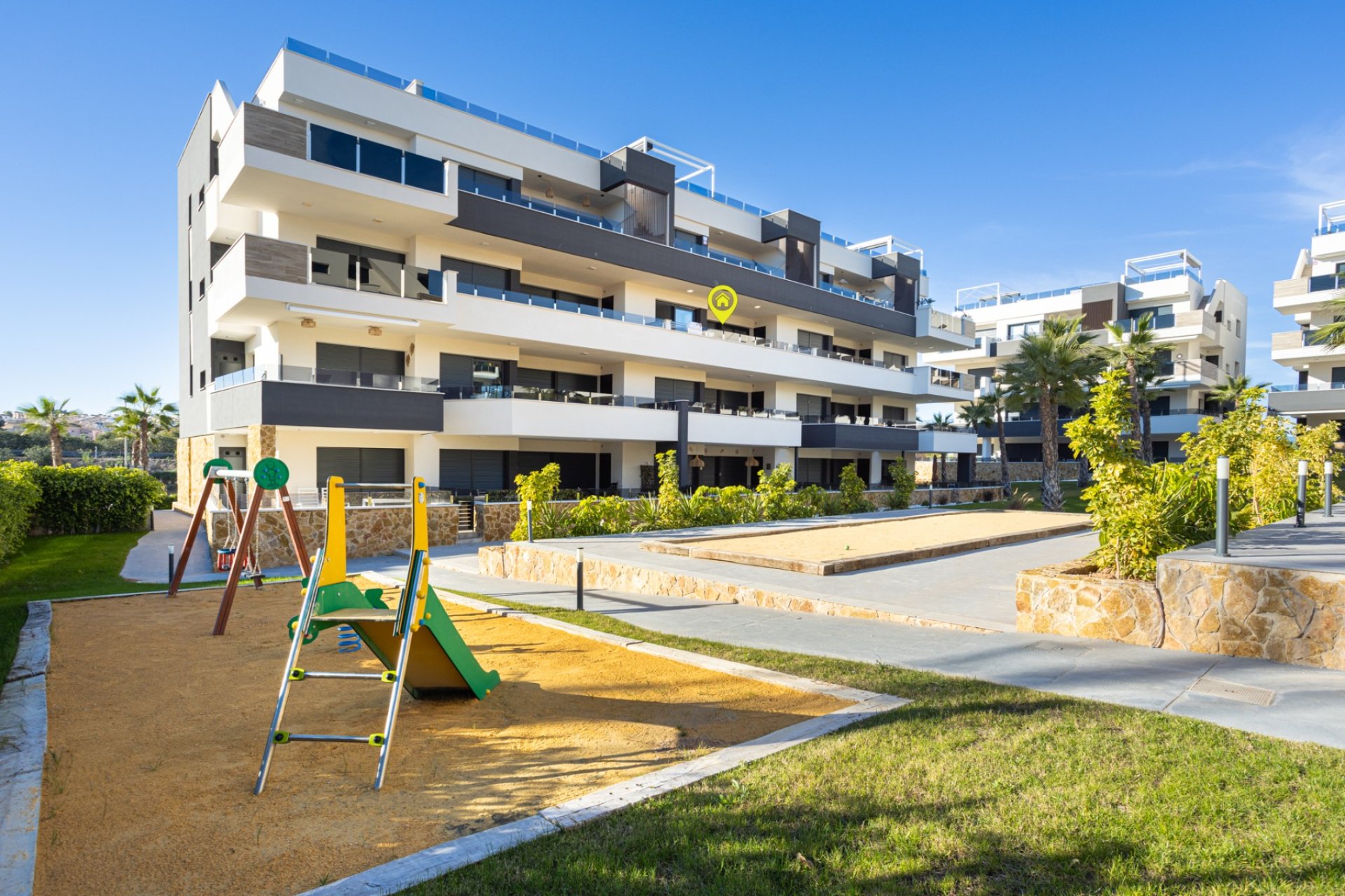 Resale - Apartment / Flat * - Orihuela Costa * - Los Altos *