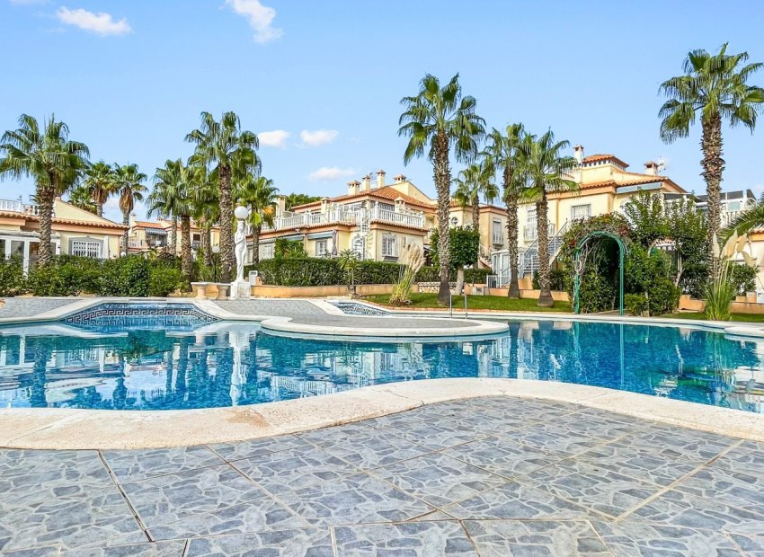 Resale - Apartment / Flat * - Orihuela Costa * - Los Altos *