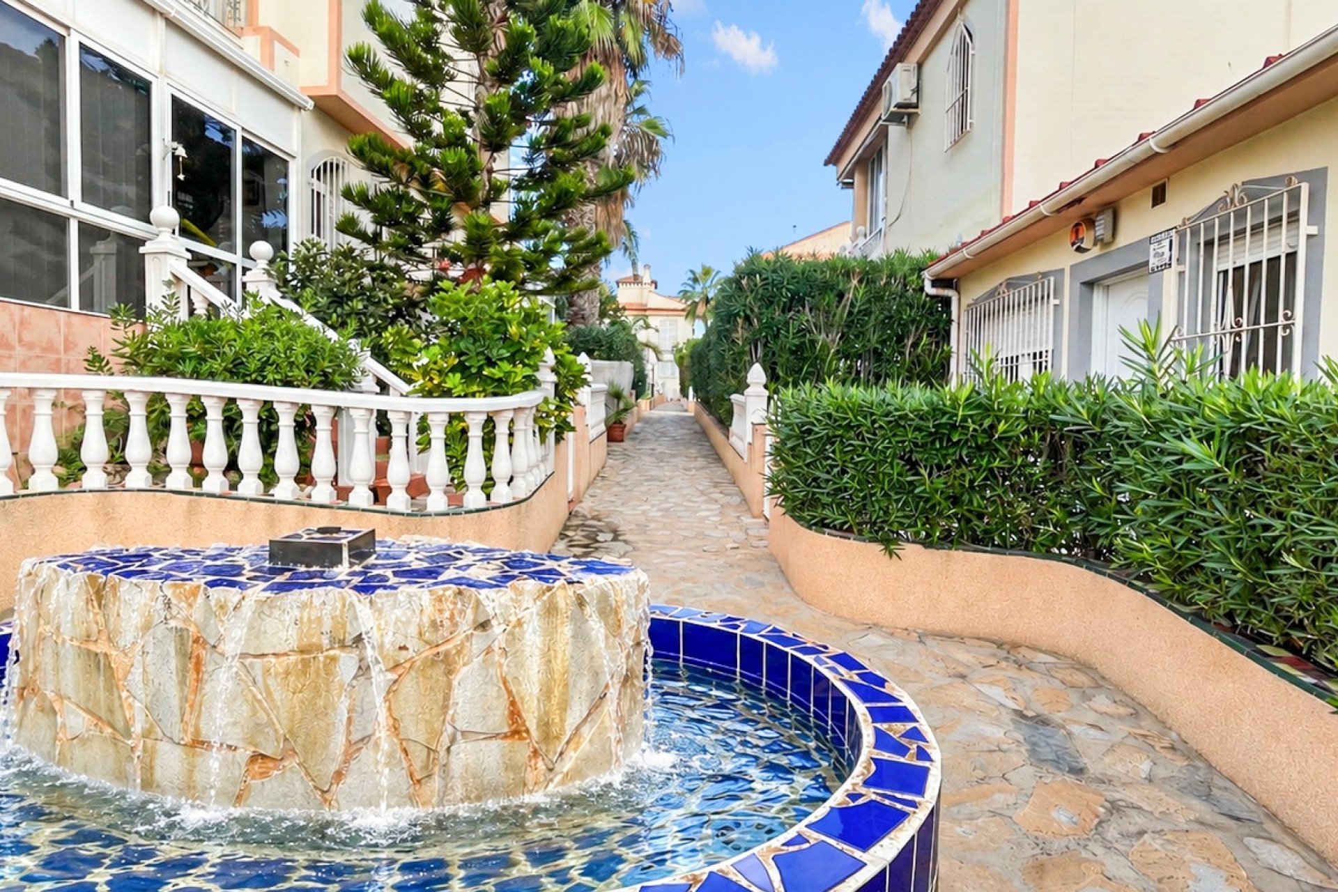 Resale - Apartment / Flat * - Orihuela Costa * - Los Altos *