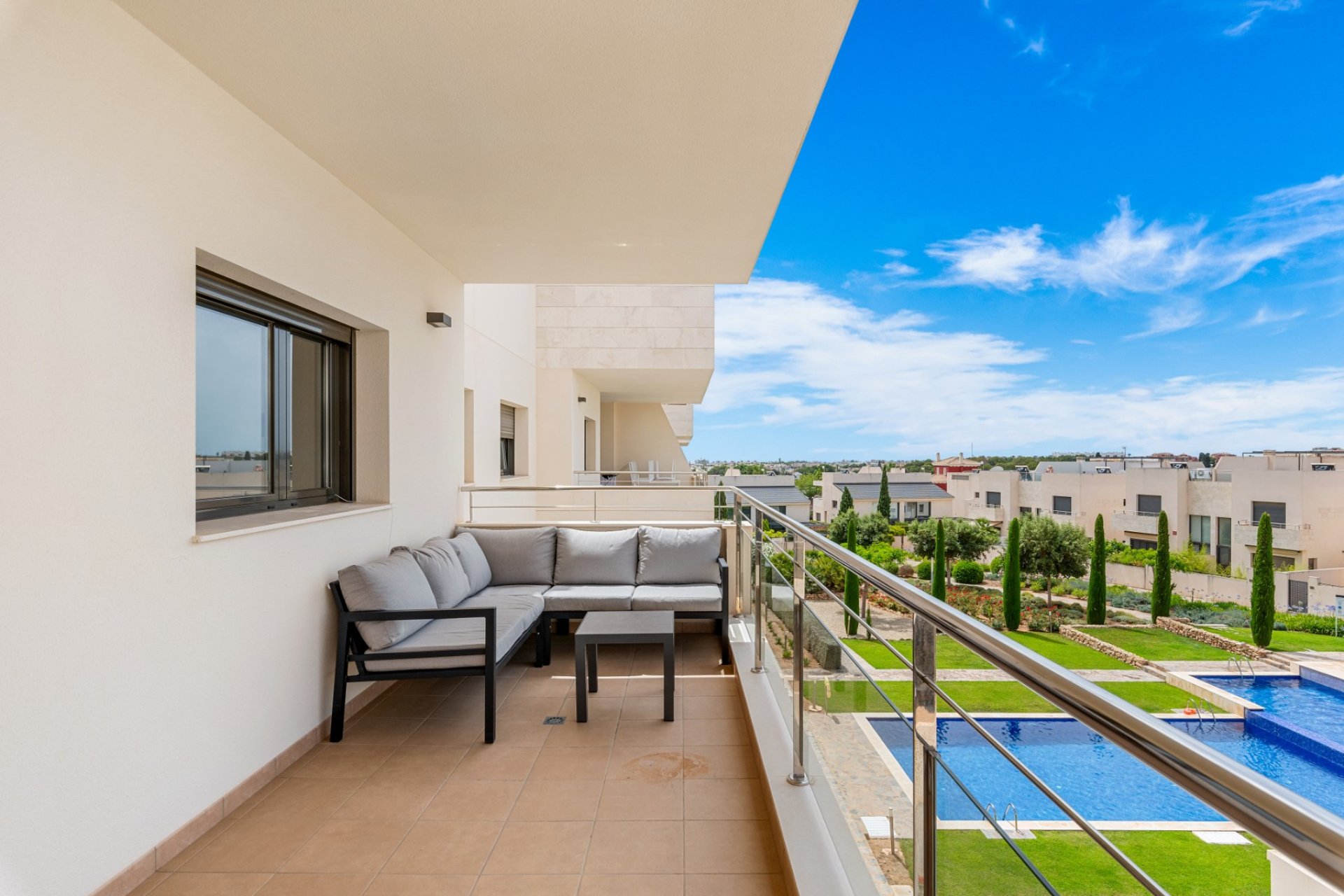 Resale - Apartment / flat - Orihuela Costa - Los Dolses