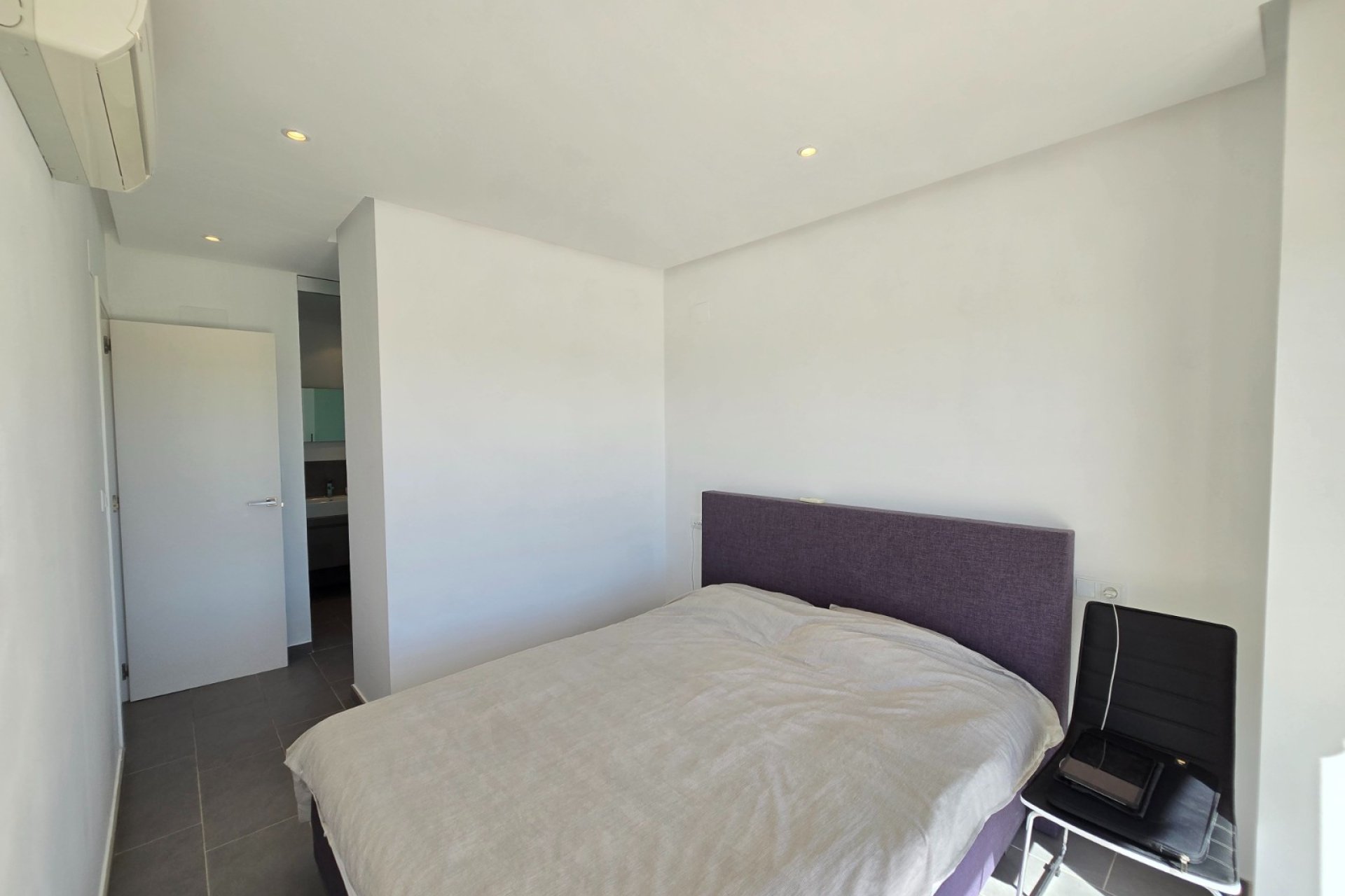 Resale - Apartment / Flat * - Orihuela Costa - Los Dolses *