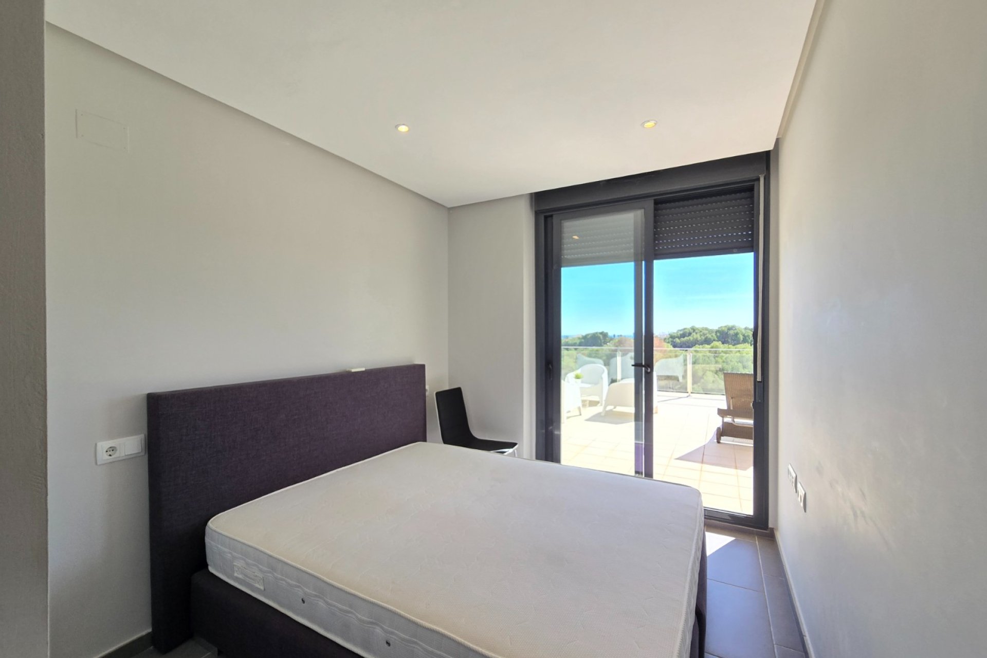 Resale - Apartment / Flat * - Orihuela Costa - Los Dolses *