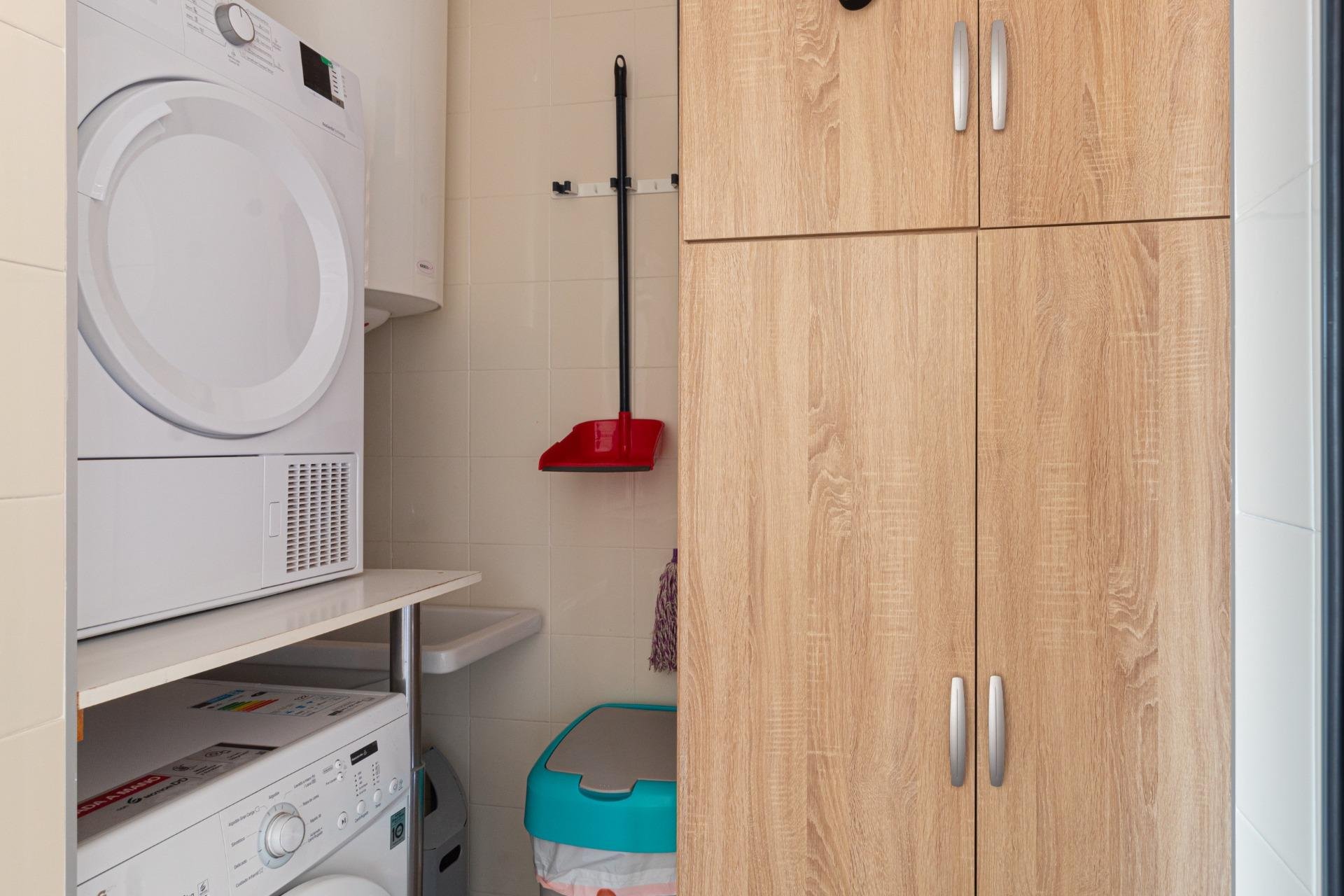 Resale - Apartment / Flat * - Orihuela Costa - Los Dolses *