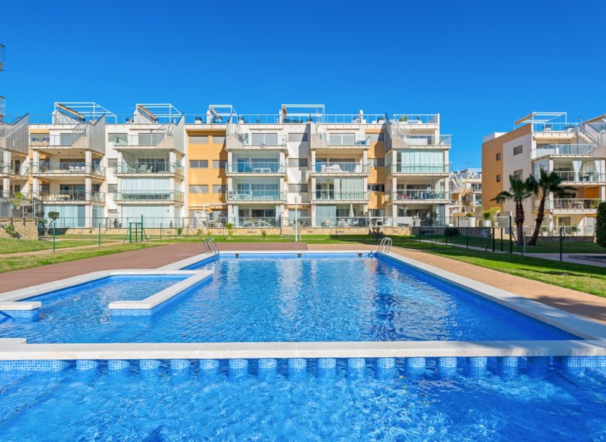 Resale - Apartment / Flat * - Orihuela Costa - Los Dolses *