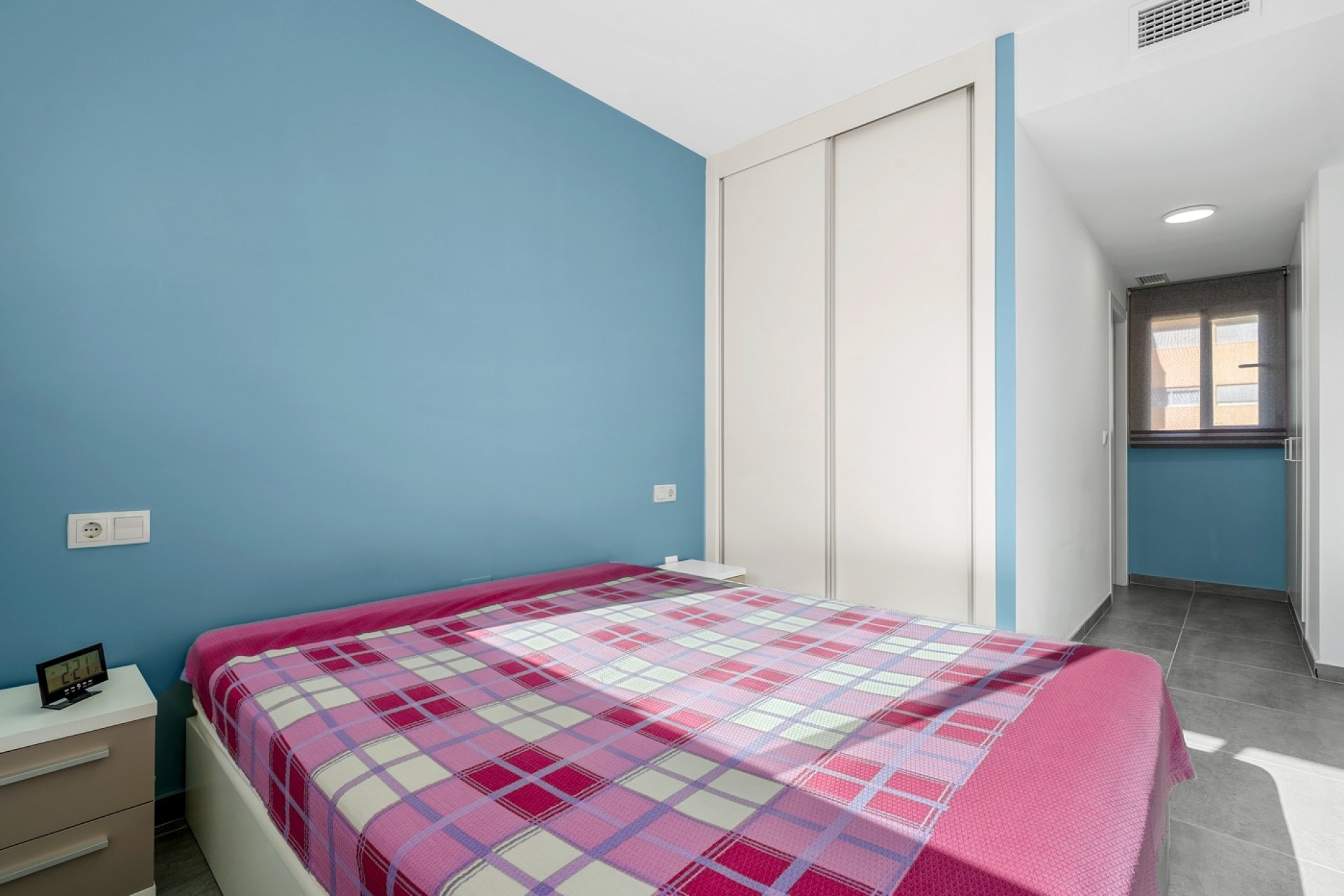 Resale - Apartment / Flat * - Orihuela Costa - Los Dolses *