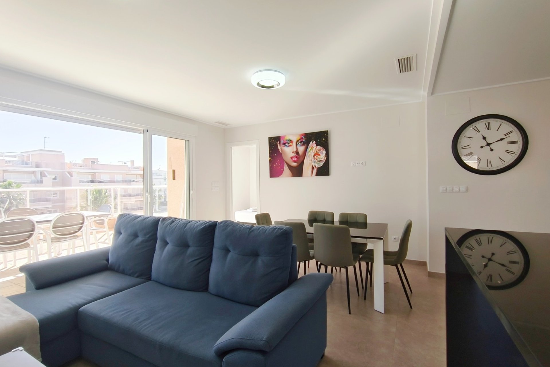 Resale - Apartment / Flat * - Orihuela Costa * - Los Dolses *