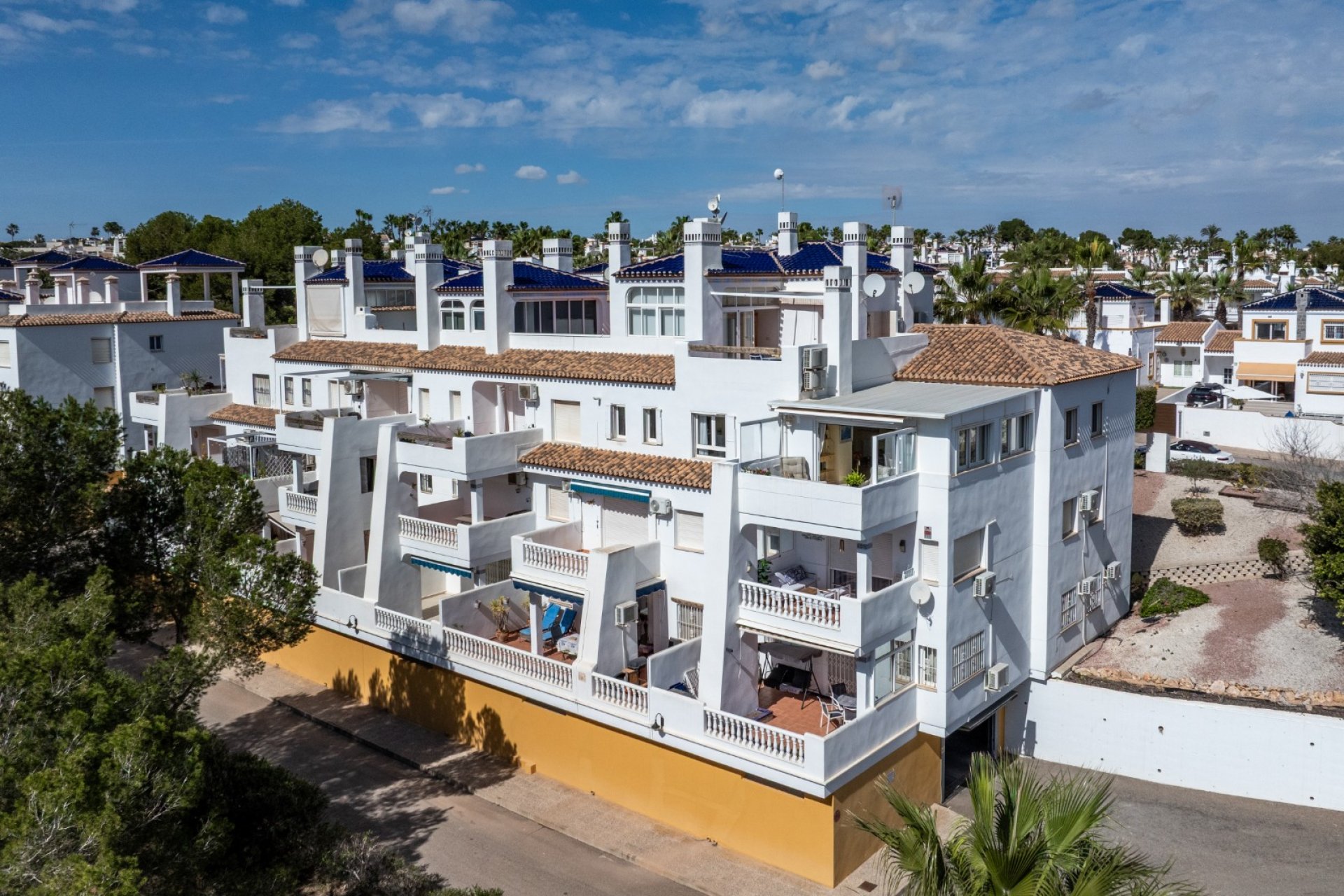 Resale - Apartment / Flat * - Orihuela Costa * - Los Dolses*