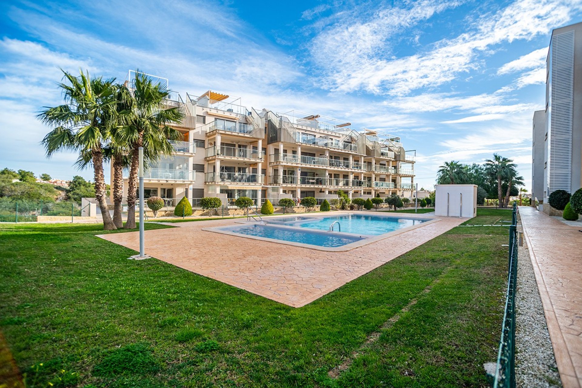 Resale - Apartment / Flat * - Orihuela Costa * - Los Dolses *