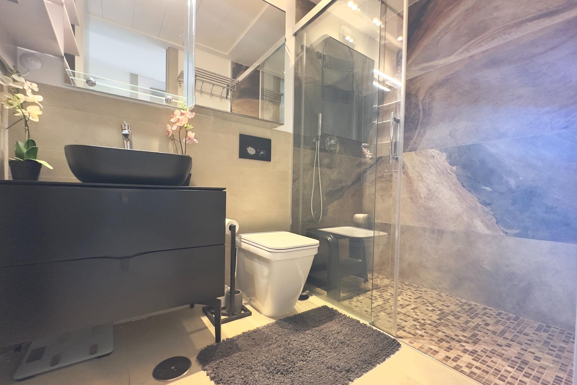 Resale - Apartment / Flat * - Orihuela Costa * - Los Dolses *