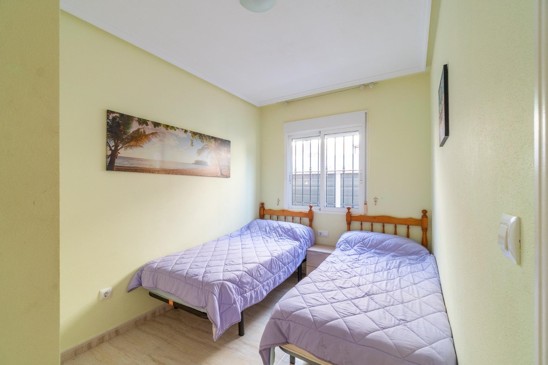 Resale - Apartment / Flat * - Orihuela Costa * - Los Dolses *