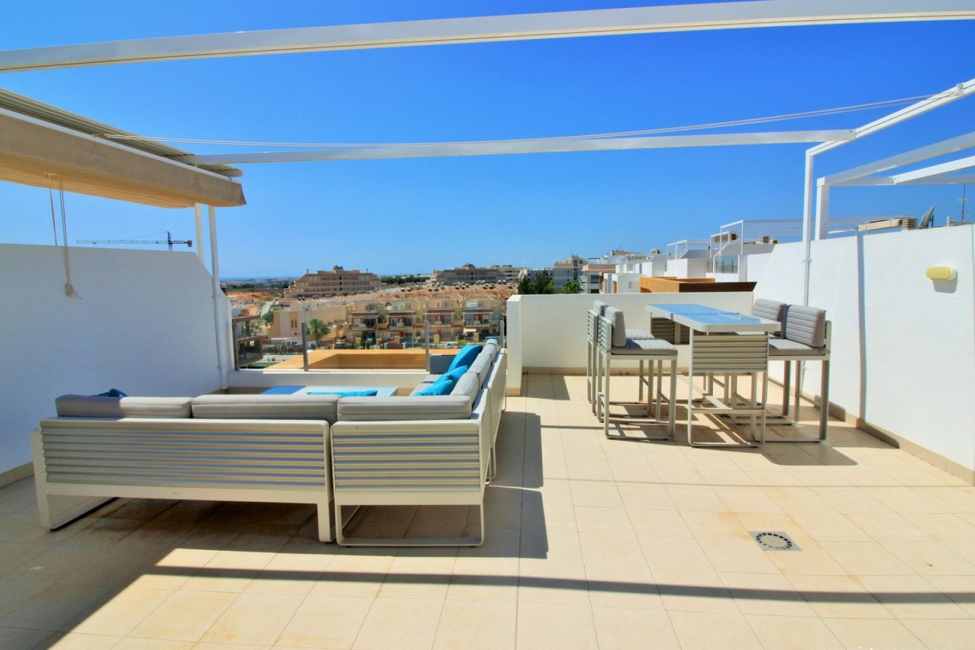 Resale - Apartment / flat - Orihuela Costa - Los Dolses