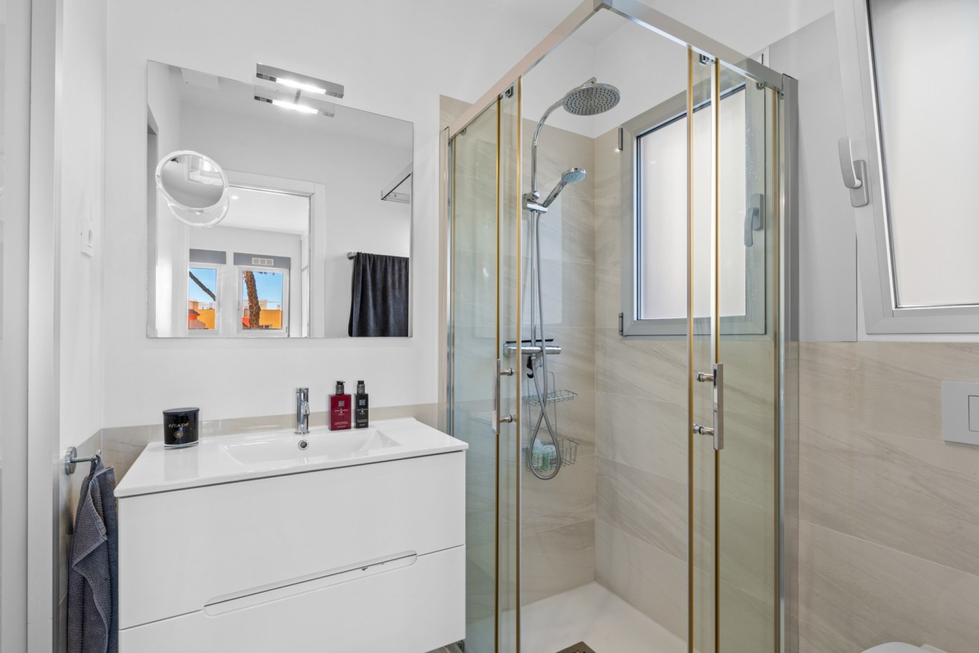 Resale - Apartment / Flat * - Orihuela Costa * - Los Dolses *