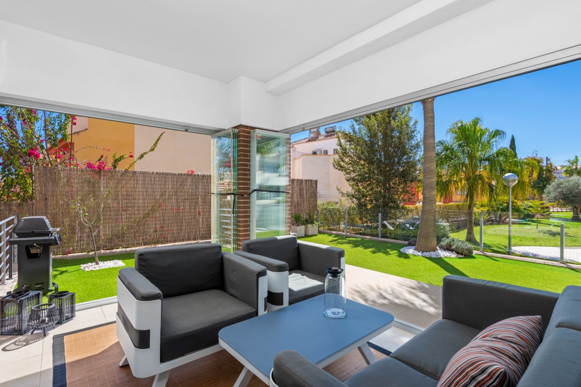 Resale - Apartment / Flat * - Orihuela Costa * - Los Dolses *