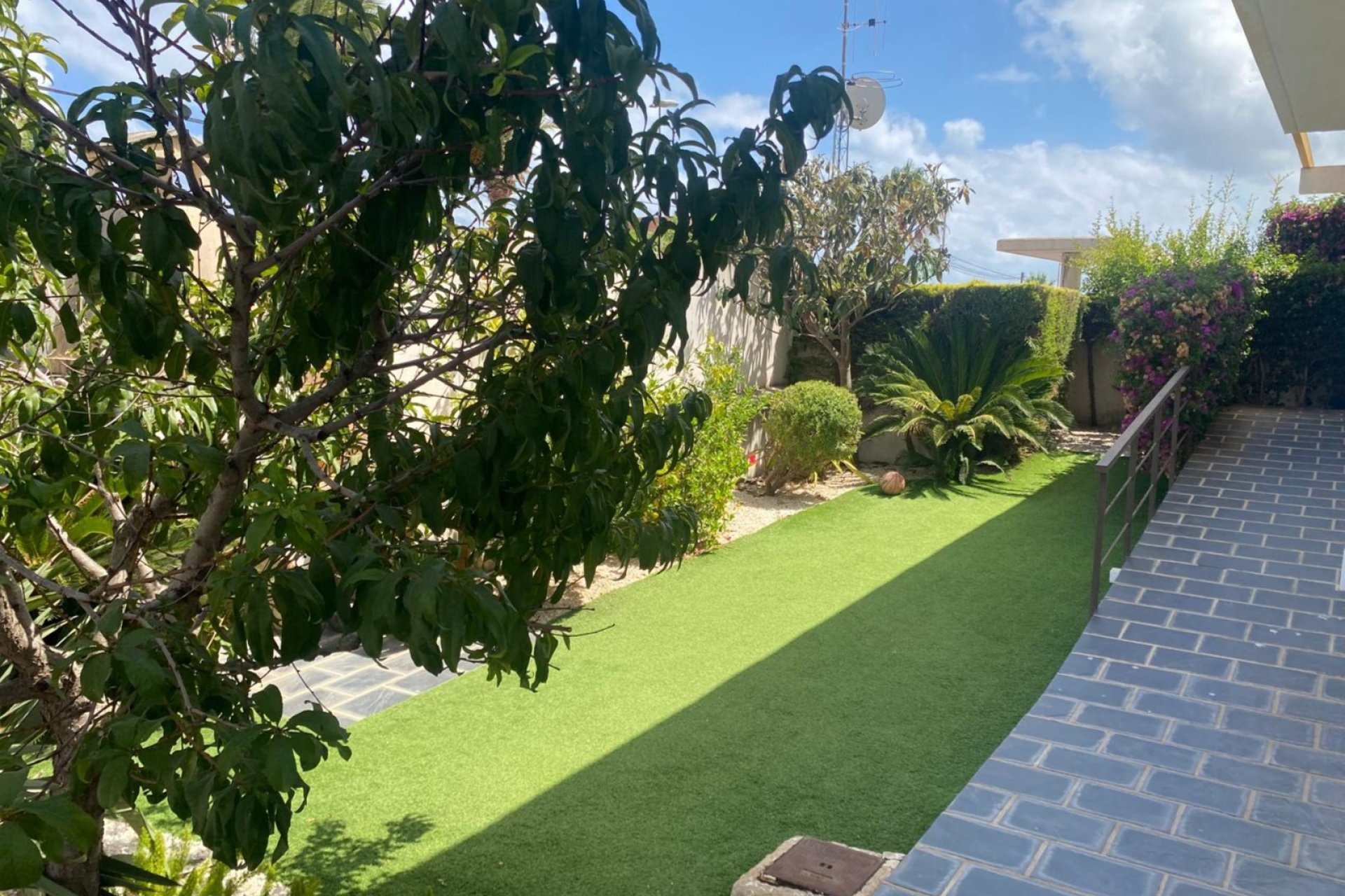 Resale - Apartment / Flat * - Orihuela Costa - Mil Palmeras