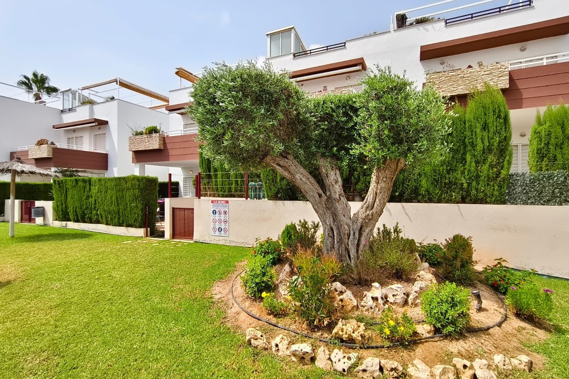 Resale - Apartment / Flat * - Orihuela Costa - Orihuela Costa *