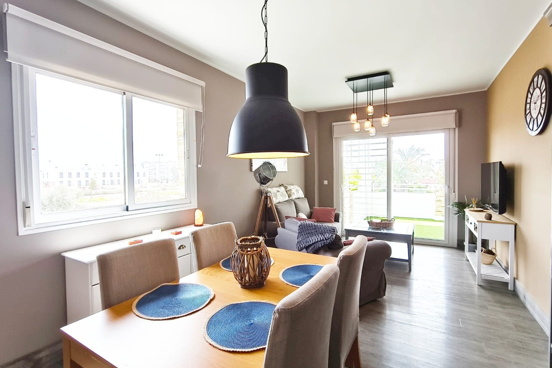 Resale - Apartment / Flat * - Orihuela Costa - Orihuela Costa *