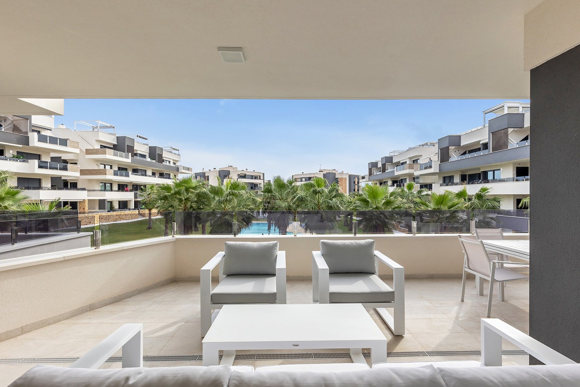 Resale - Apartment / Flat * - Orihuela Costa - Orihuela Costa *