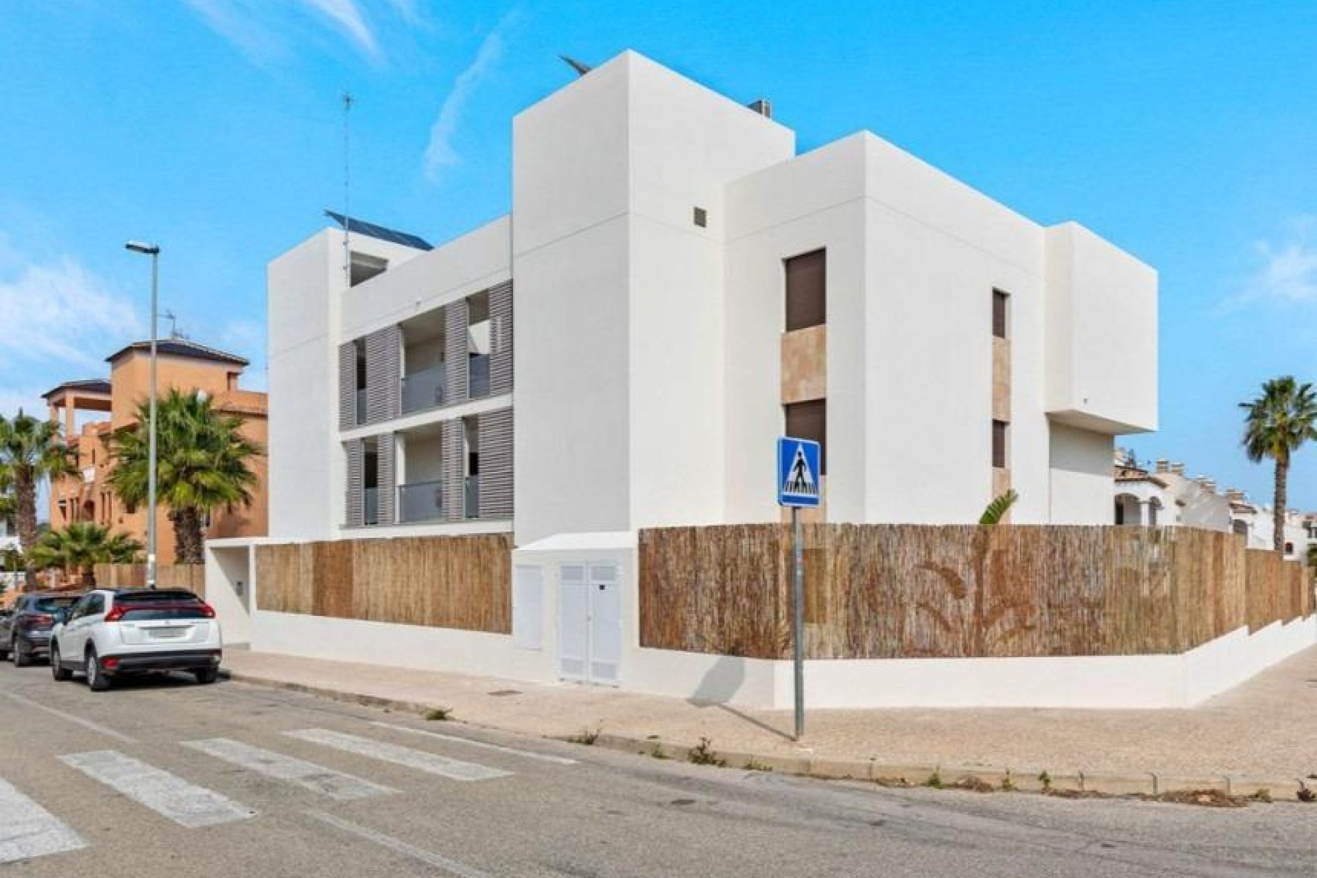 Resale - Apartment / Flat * - Orihuela Costa * - PAU 8 *