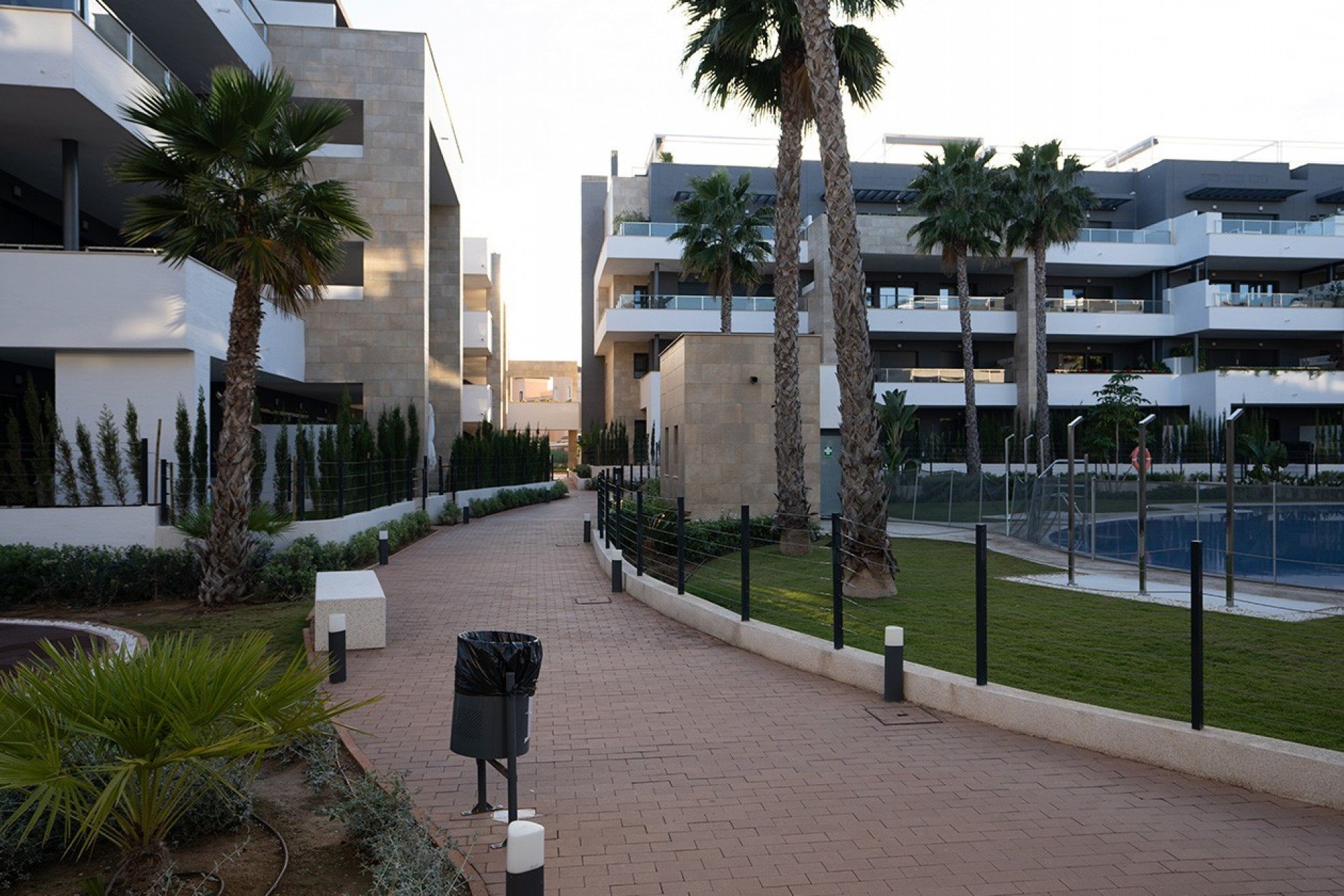 Resale - Apartment / flat - Orihuela Costa - Playa Flamenca