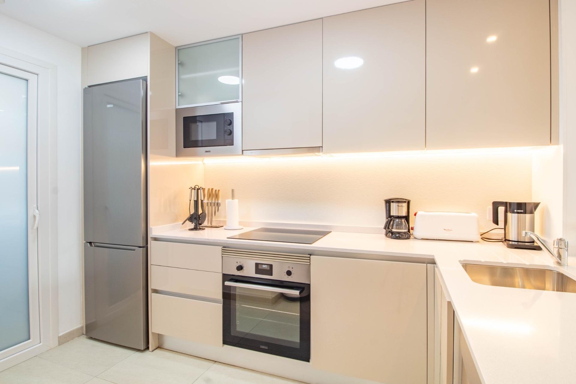 Resale - Apartment / Flat * - Orihuela Costa - Playa Flamenca *